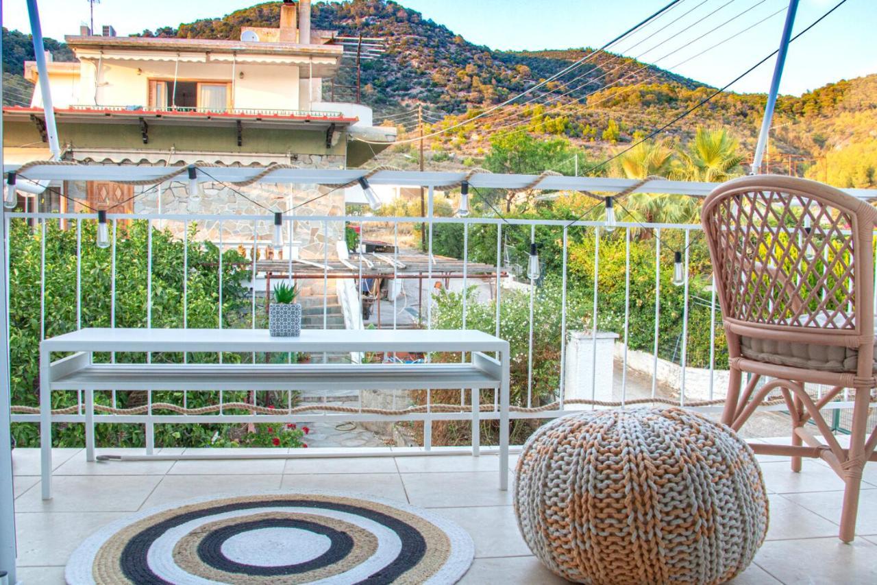 Summer Feel Suites Poros Town Eksteriør bilde