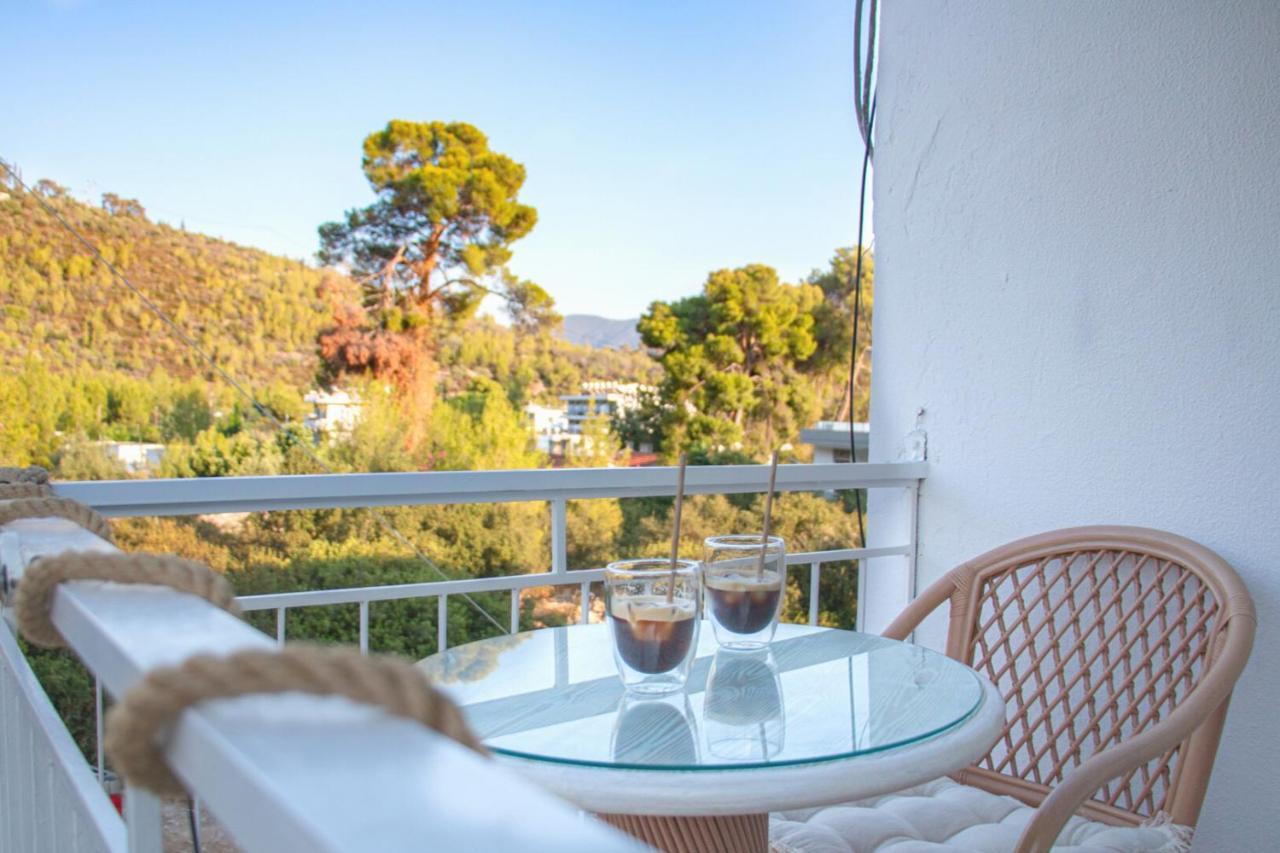 Summer Feel Suites Poros Town Eksteriør bilde